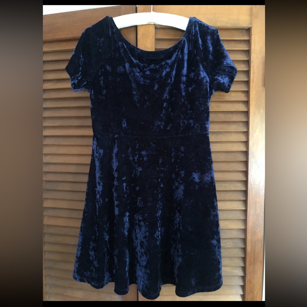 Crushed velvet blue mini dress